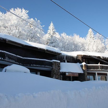 Chalet Hotel Les Marmottes 2 Etoiles Nn Montferrier ภายนอก รูปภาพ