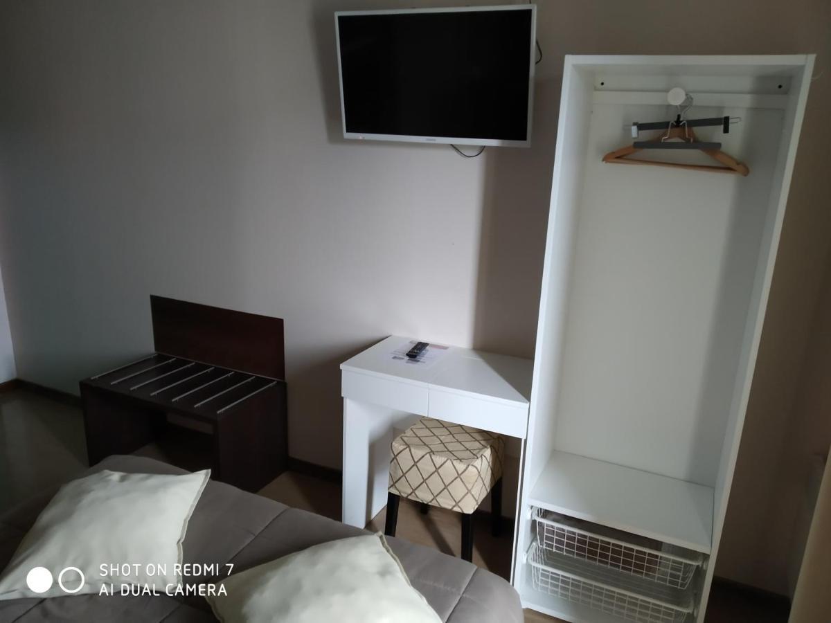 Chalet Hotel Les Marmottes 2 Etoiles Nn Montferrier ภายนอก รูปภาพ