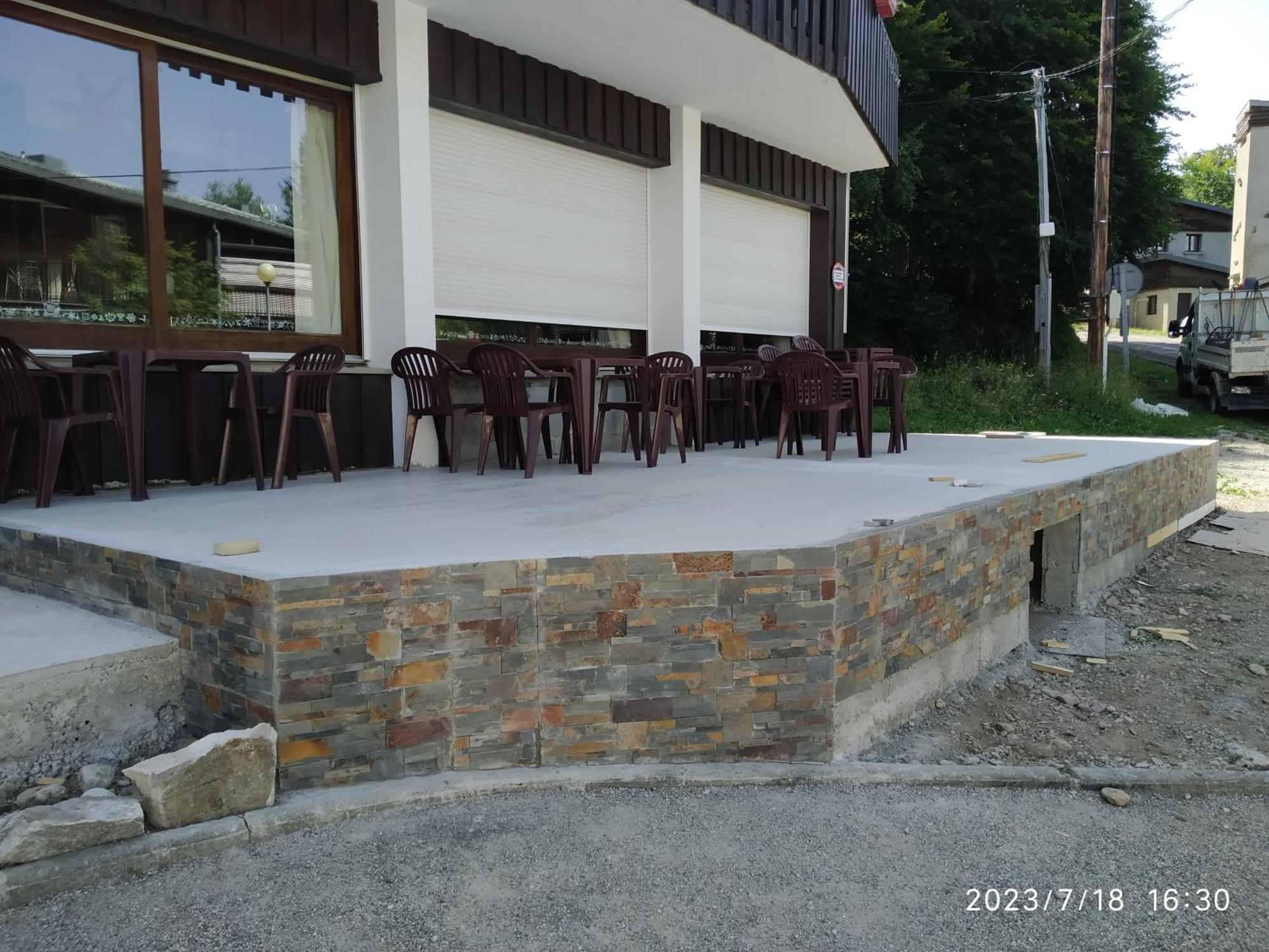 Chalet Hotel Les Marmottes 2 Etoiles Nn Montferrier ภายนอก รูปภาพ