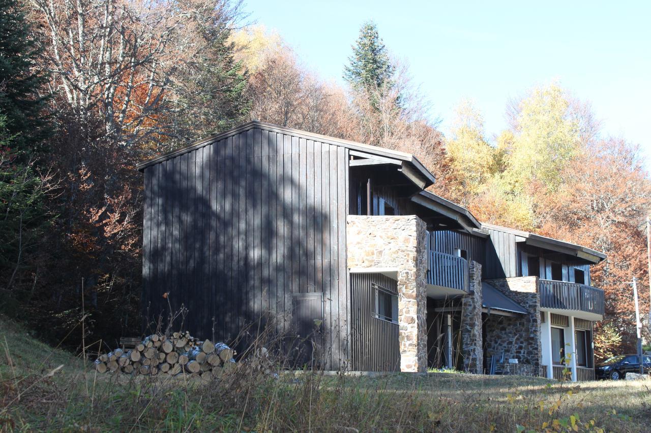 Chalet Hotel Les Marmottes 2 Etoiles Nn Montferrier ภายนอก รูปภาพ