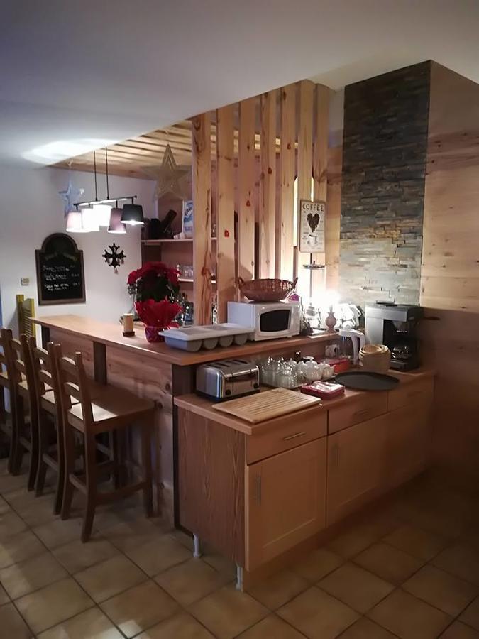 Chalet Hotel Les Marmottes 2 Etoiles Nn Montferrier ภายนอก รูปภาพ
